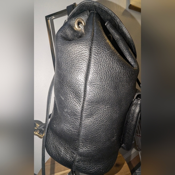 💰 !SALE! 💰 MCM Black Pebbled Calf Leather Drawstring Backpack - Picture 6 of 13